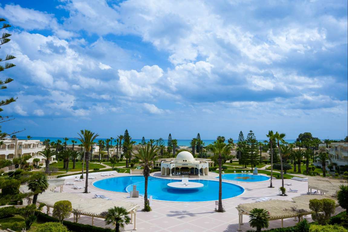 Le Royal Hotels and Resorts