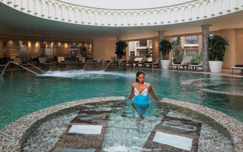 Massage anti stress  à l'hôtel Movenpick Resort & Marine SPA 5*